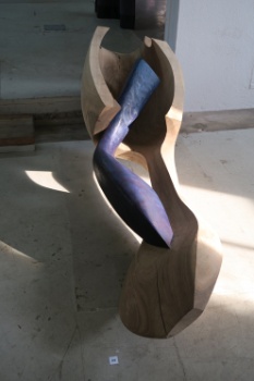Holzskulptur Erwachen 1